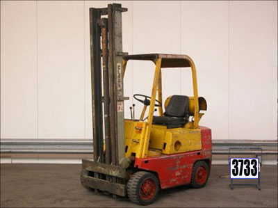 Вилочный погрузчик Clark C500Y40LPO