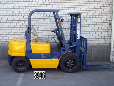 Дизельный погрузчик Liugong CPC30
