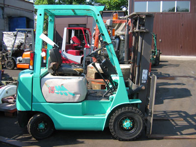 Дизельный погрузчик Mitsubishi FD15F16B