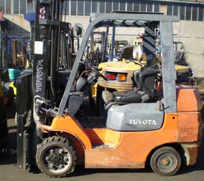 Вилочный погрузчик Toyota 7FGCU30