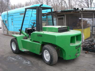 Дизельный погрузчик Clark 500Y155