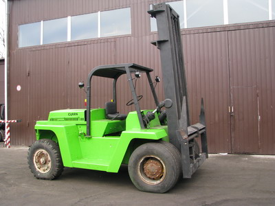 Бензиновый погрузчик Clark C500Y160