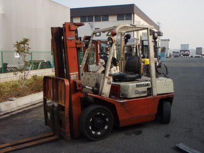 Газовый погрузчик Nissan NF02A25