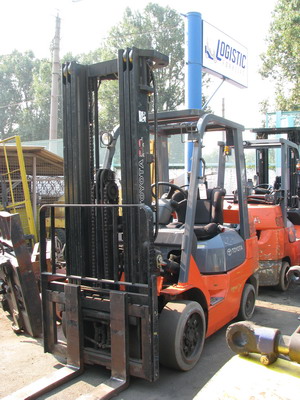 Газовый погрузчик Toyota 7FGCU30