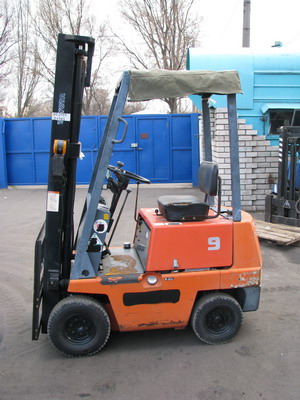 Бензиновый погрузчик Toyota 40-2FG9