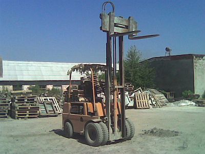 Дизельный погрузчик Clark GCX25