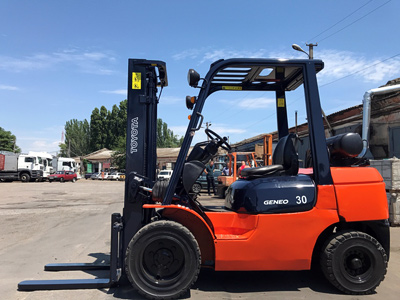 Газовый погрузчик Toyota 02-7FGF30-13135