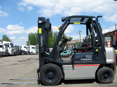 Дизельный погрузчик Nissan FD02A25Q – FD02-E710681