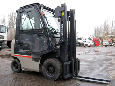 Дизельный погрузчик Nissan Y1D1A18Q