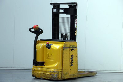Штабелёр Yale MS16AC (C852T02813J)