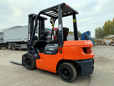 Дизельный погрузчик Toyota 62-7FDF25 (17859)