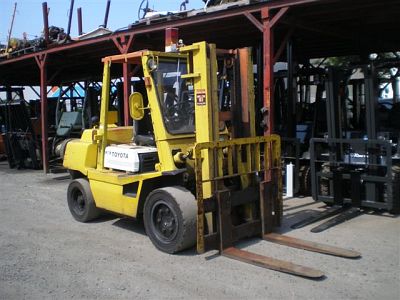 Вилочный погрузчик Toyota 3FD35