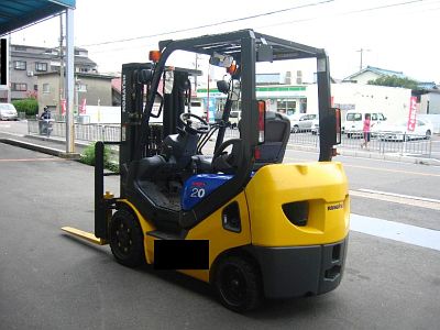 Вилочный погрузчик Komatsu FD20NT-16