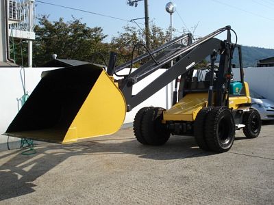 Вилочный погрузчик Komatsu SD25-6
