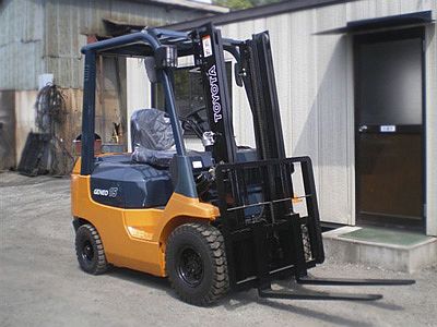 Бензиновый погрузчик Toyota 42-7FG15-15301