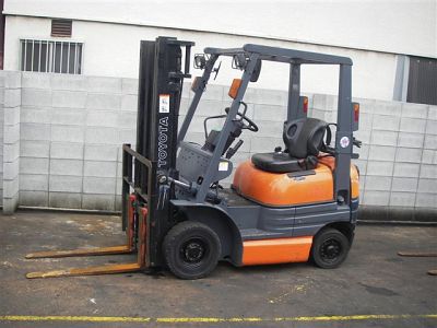 Вилочный погрузчик Toyota 6FGL15