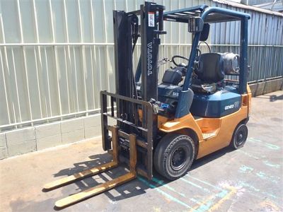 Вилочный погрузчик Toyota 02 - 7FG10 - 17816