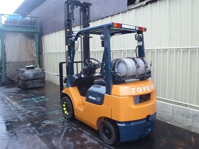 Вилочный погрузчик Toyota 42-7FG18 - 10766