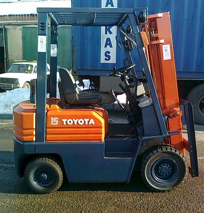 Дизельный погрузчик Toyota 5FD15 - 16137