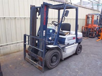 Вилочный погрузчик Komatsu FG25-11