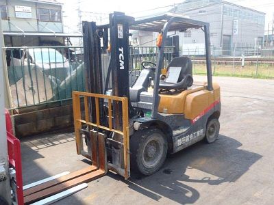 Дизельный погрузчик FHD25C3