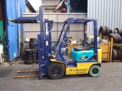 Бензиновый погрузчик Komatsu FG10-T17