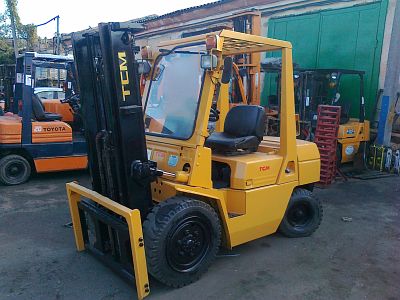 Дизельный погрузчик TCM FHD30Z