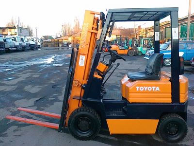 Бензиновый погрузчик Toyota 5FGL10