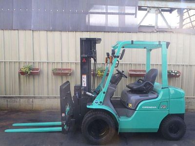 Дизельный погрузчик Mitsubishi FD20D-F18С