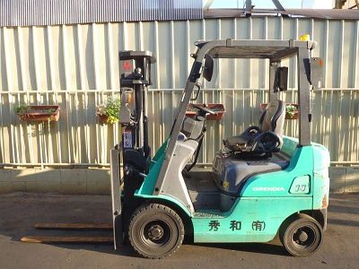 Бензиновый погрузчик Mitsubishi KFG14D-KF2D