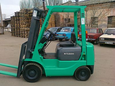 Дизельный погрузчик Mitsubishi FD15-F16B