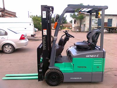 Электрический погрузчик Toyota 7FBE10