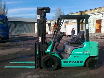 Дизельный погрузчик Mitsubishi FD20T-F18C