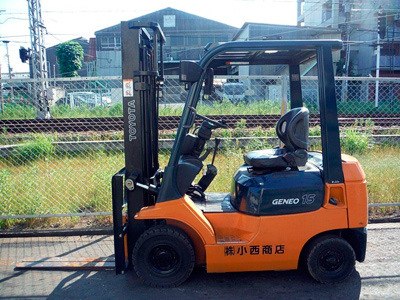 Бензиновый погрузчик Toyota 7FG15-17714
