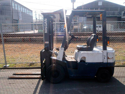 Бензиновый погрузчик Nissan J01A15(FG15)-119414