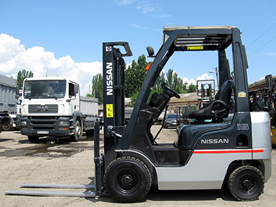 Вилочный погрузчик Nissan P1F1M15D(FG15)-001464