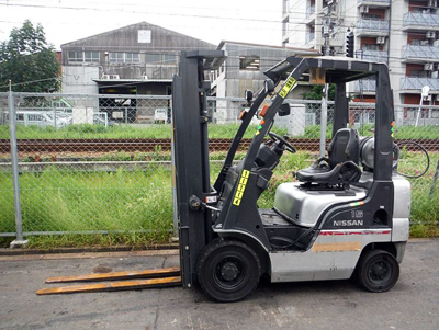Вилочный погрузчик Nissan L01A15W (001202)