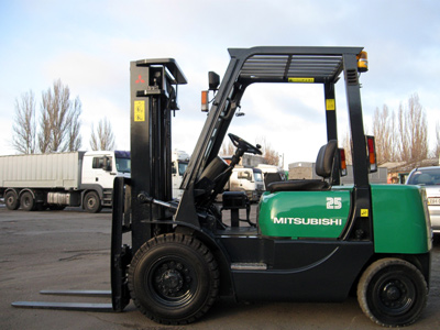 Дизельный погрузчик Mitsubishi FD25-F18B-60435