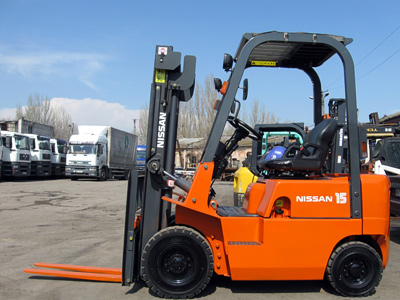 Бензиновый погрузчик Nissan PJ01A15(FG15)-300845