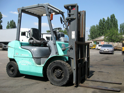 Дизельный погрузчик Mitsubishi FD20D-F18C-00227