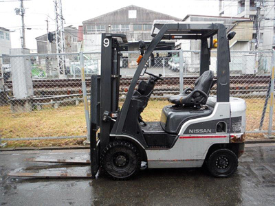 Дизельный погрузчик Nissan F1F1A15(FD15)-001576