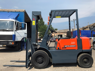 Бензиновый погрузчик Mitsubishi FG23-F17-30009