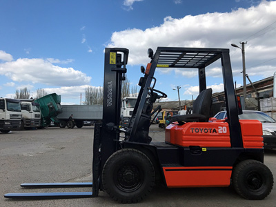 Бензиновый погрузчик Toyota 5FGL20-41935