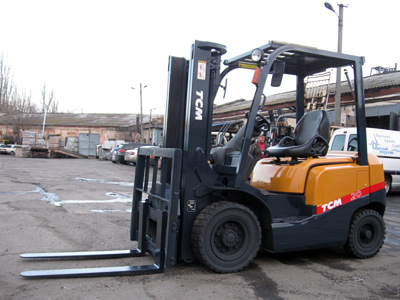 Дизельный погрузчик TCM FD20T13-00344