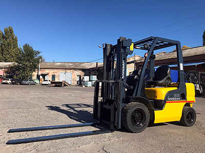 Дизельный погрузчик Nissan YL02A25-002901