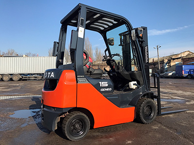 Бензиновый погрузчик Toyota 8FGL15-34469