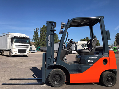 Бензиновый погрузчик Toyota 8FGL15-34480
