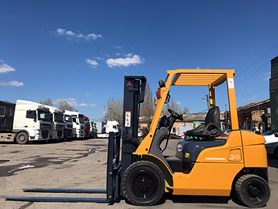 Бензиновый погрузчик Mitsubishi FGE20D-F17D-20431