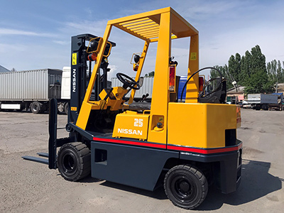 Вилочный погрузчик Nissan NAH02M25B-000186