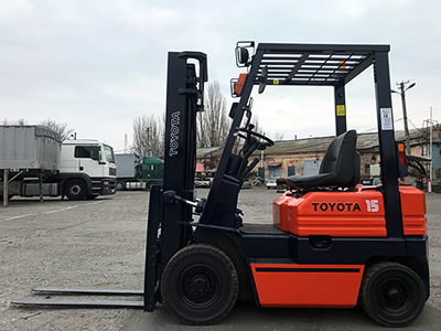 Вилочный погрузчик Toyota 02-5FG15-64795